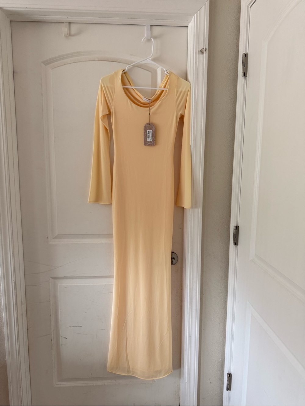 Meshki Long Sleeve Scoop Neck Maxi Dress in Pale Yellow